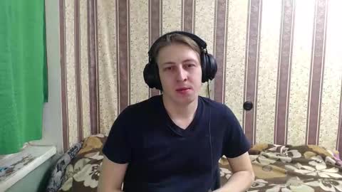 Snapshot of darienlarge chatting on October 2025 06:18:02 PM darienlarge online show from October 2025 06:18:02 PM