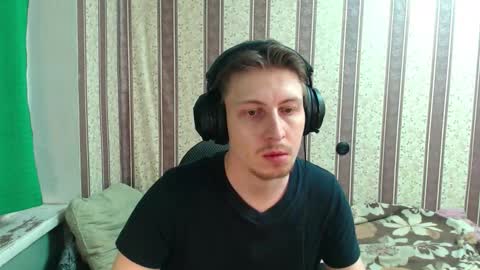 Snapshot of darienlarge chatting on November 2025 05:57:02 PM darienlarge online show from November 2025 05:57:02 PM