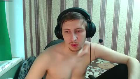 Snapshot of darienlarge chatting on November 2025 09:20:01 AM darienlarge online show from November 2025 09:20:01 AM