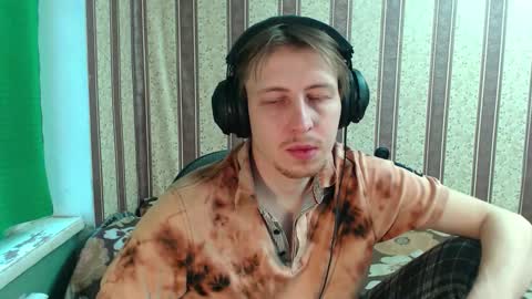 Snapshot of darienlarge chatting on November 2025 10:39:02 AM darienlarge online show from November 2025 10:39:02 AM