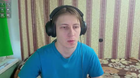 Snapshot of darienlarge chatting on December 2025 07:03:02 AM darienlarge online show from December 2025 07:03:02 AM