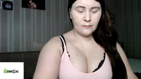 Darina Dreams online show from March 2025 08:16:02 PM