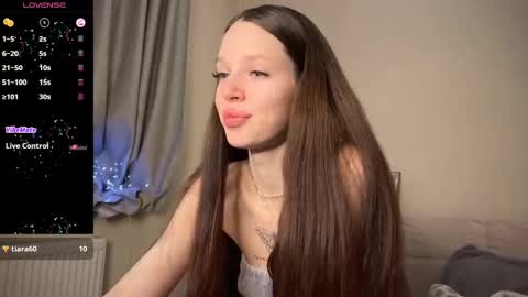 Snapshot of darina_night chatting on January 2025 05:24:02 PM Darina Night online show from January 2025 05:24:02 PM