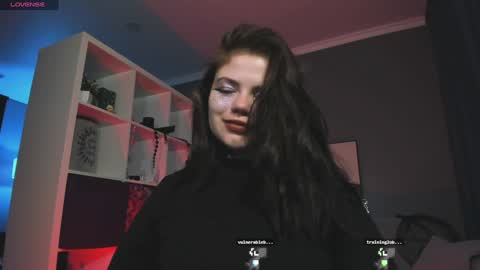 Dari the it woman online show from January 2025 12:02:01 AM