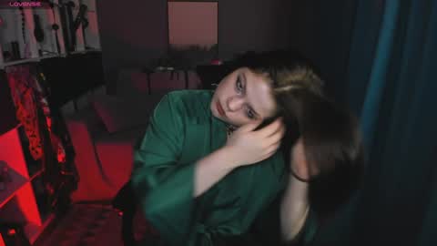 Dari the it woman online show from January 2025 08:19:02 PM