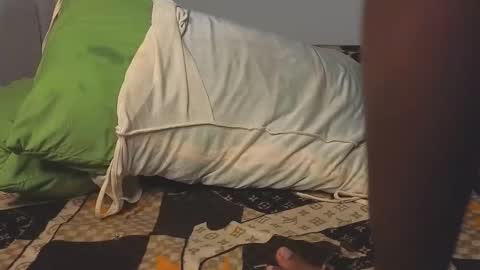 berry online show from February 2026 03:01:01 AM