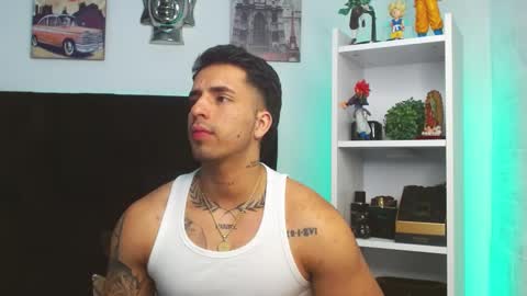 Snapshot of darius_phoenix chatting on January 2025 06:22:02 AM Darius Phoenix online show from January 2025 06:22:02 AM