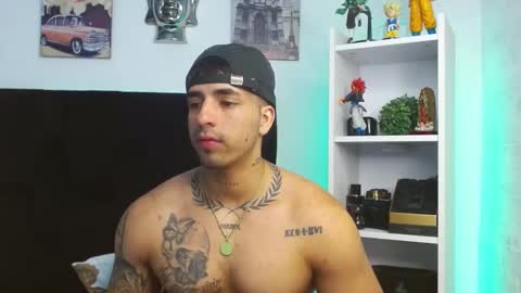 Snapshot of darius_phoenix chatting on January 2025 09:23:01 AM Darius Phoenix online show from January 2025 09:23:01 AM