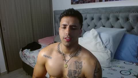 Snapshot of darius_phoenix chatting on February 2025 10:24:02 AM Darius Phoenix online show from February 2025 10:24:02 AM