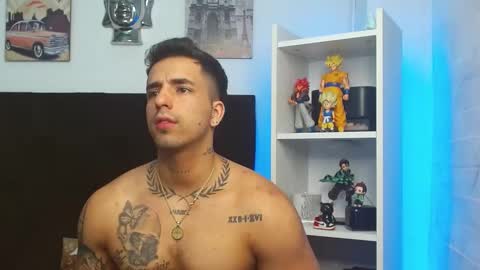 Snapshot of darius_phoenix chatting on February 2025 06:21:02 AM Darius Phoenix online show from February 2025 06:21:02 AM