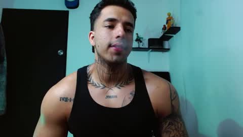 Snapshot of darius_phoenix chatting on November 2025 08:18:01 PM Darius Phoenix online show from November 2025 08:18:01 PM