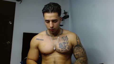 Darius Phoenix  online show from February 2026 03:16:02 AM