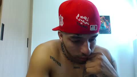 Snapshot of darius_phoenix chatting on July 2026 03:27:02 PM Darius Phoenix online show from July 2026 03:27:02 PM