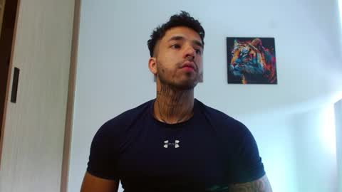 Snapshot of darius_phoenix chatting on July 2026 04:12:01 PM Darius Phoenix online show from July 2026 04:12:01 PM
