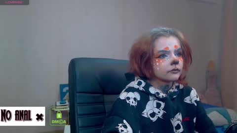 Snapshot of dark__elf chatting on November 2025 10:43:01 PM Anessa online show from November 2025 10:43:01 PM