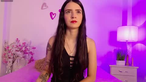 dark_angell77 online show from April 2026 11:10:02 AM