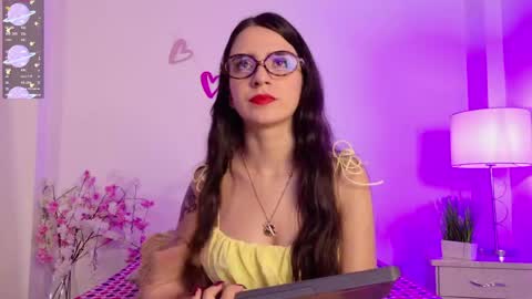 dark_angell77 online show from April 2026 11:10:01 AM