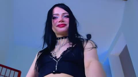 Snapshot of dark_diva chatting on April 2026 09:21:02 PM Diva online show from April 2026 09:21:02 PM