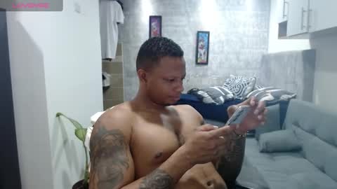 dark_dominion online show from September 2025 01:16:02 AM