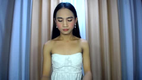 Snapshot of dark_hurohuro19 chatting on June 2026 04:11:02 AM LIANNA online show from June 2026 04:11:02 AM