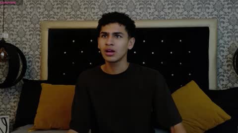 dark_sultan online show from February 2026 08:42:02 PM