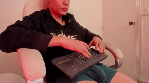 dark_sun333 online show from November 2025 09:06:01 PM