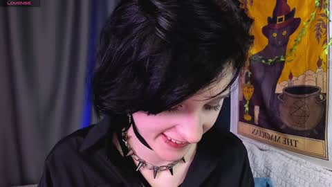 Vamp  online show from January 2025 06:03:01 PM