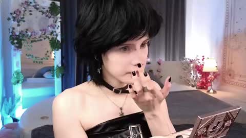 Vamp  online show from March 2025 07:41:01 AM