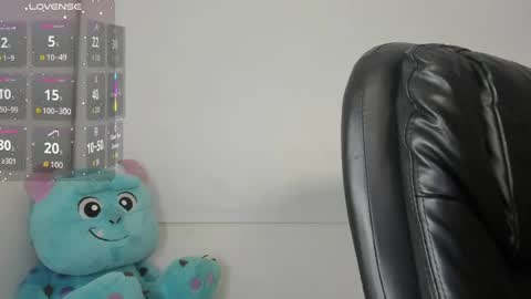 Snapshot of darkboy26_ chatting on June 2026 12:35:01 AM Blake online show from June 2026 12:35:01 AM