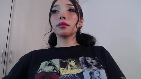 Snapshot of darkcandy666 chatting on December 2024 09:09:01 AM Candy online show from December 2024 09:09:01 AM