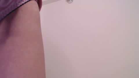 Snapshot of darkcandy666 chatting on December 2024 10:56:02 PM Candy online show from December 2024 10:56:02 PM