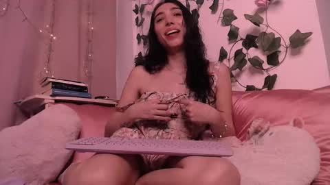 Snapshot of darkcandy666 chatting on September 2025 02:27:01 AM Candy online show from September 2025 02:27:01 AM