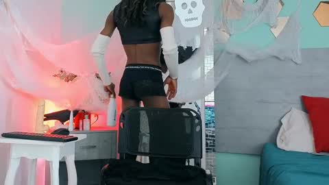 Snapshot of darkcandyboy chatting on October 2025 12:51:01 PM darkcandyboy online show from October 2025 12:51:01 PM