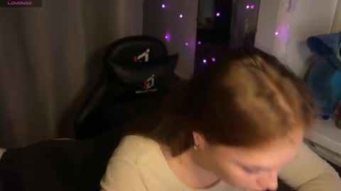 darkcharm1 online show from November 2025 05:24:01 AM