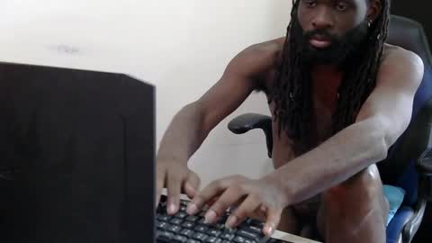 Darkkras online show from April 2026 08:20:01 PM