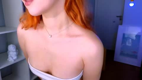 Snapshot of darkmoon____ chatting on December 2025 10:42:02 AM darkmoon____ online show from December 2025 10:42:02 AM