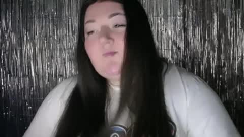 Julia online show from July 2026 12:31:01 PM
