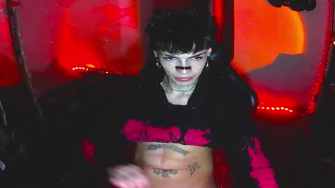 Snapshot of darkness_prince_x chatting on December 2025 07:03:02 AM online show from December 2025 07:03:02 AM