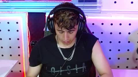 DARKO0717 online show from November 2025 11:07:02 PM