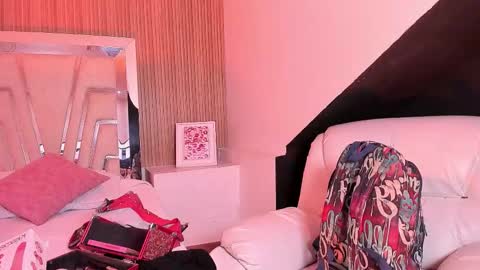 Dark ReeD online show from February 2026 07:31:01 AM