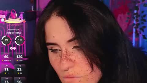 Snapshot of darksh1ne chatting on November 2025 06:34:01 AM Shine online show from November 2025 06:34:01 AM