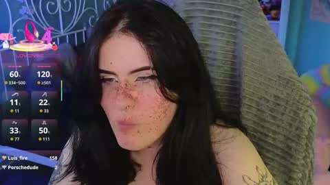 Snapshot of darksh1ne chatting on December 2025 06:54:02 AM Shine online show from December 2025 06:54:02 AM