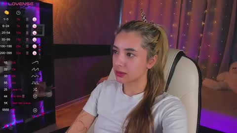 Belle online show from March 2025 07:52:01 AM