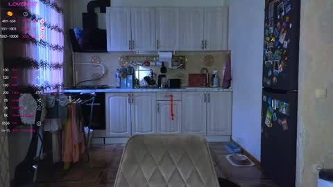 Darlina online show from May 2026 02:01:02 PM