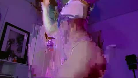 Venus online show from November 2025 01:49:01 AM