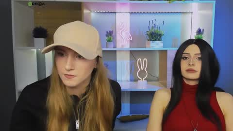 Snapshot of darly_honey chatting on April 2026 11:10:01 AM darly honey online show from April 2026 11:10:01 AM