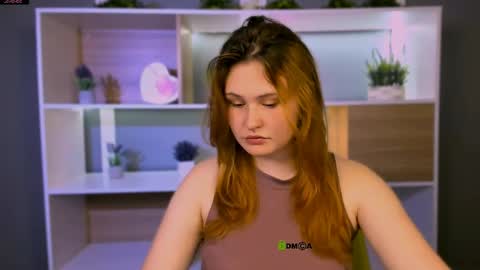 darly honey online show from April 2026 07:00:02 PM