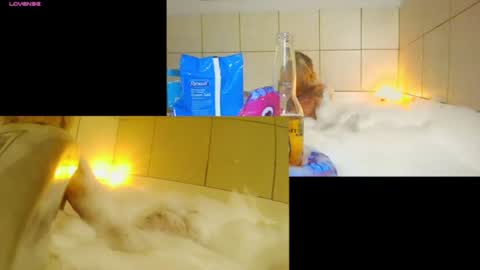 Snapshot of darnette_daisy chatting on November 2025 10:51:02 AM darnette_daisy online show from November 2025 10:51:02 AM