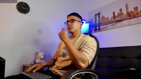 Snapshot of dash_bukoski chatting on January 2026 12:53:02 PM Dash online show from January 2026 12:53:02 PM