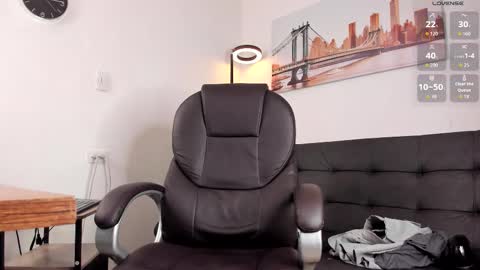 Snapshot of dash_bukoski chatting on January 2026 03:39:02 PM Dash online show from January 2026 03:39:02 PM